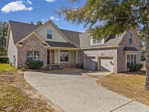 3643 Willow Walk Drive, Saraland, AL 36571