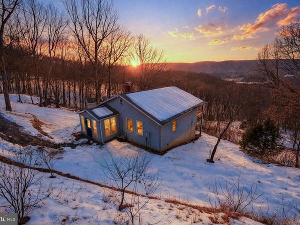 99 LAUREL LANE, FORT VALLEY, VA 22652