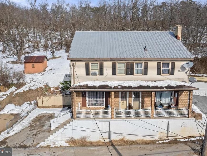 212 Terrace Street, Hancock, MD 21750 Main Photo