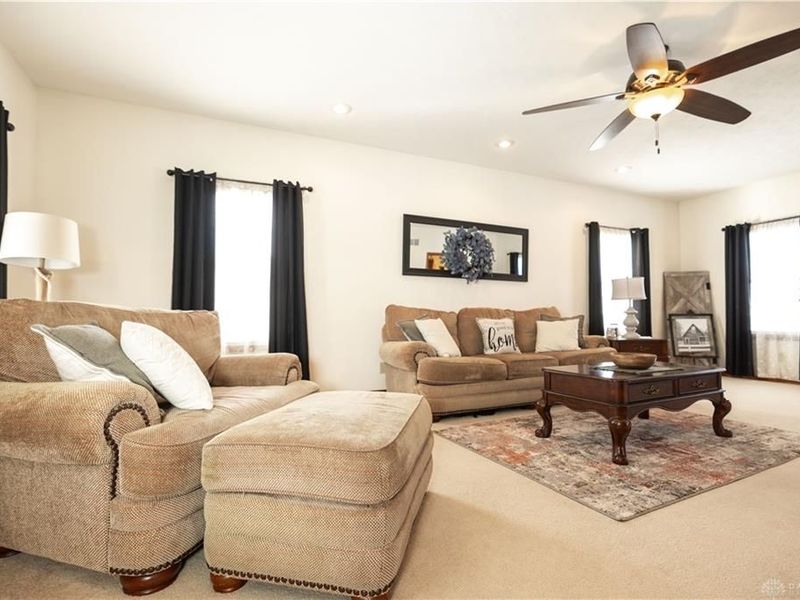 4661 Rosswood Lane, Springfield, OH 45502 Photo 9