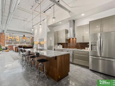 1502 Jones Street, Unit 303, Omaha, NE 68102