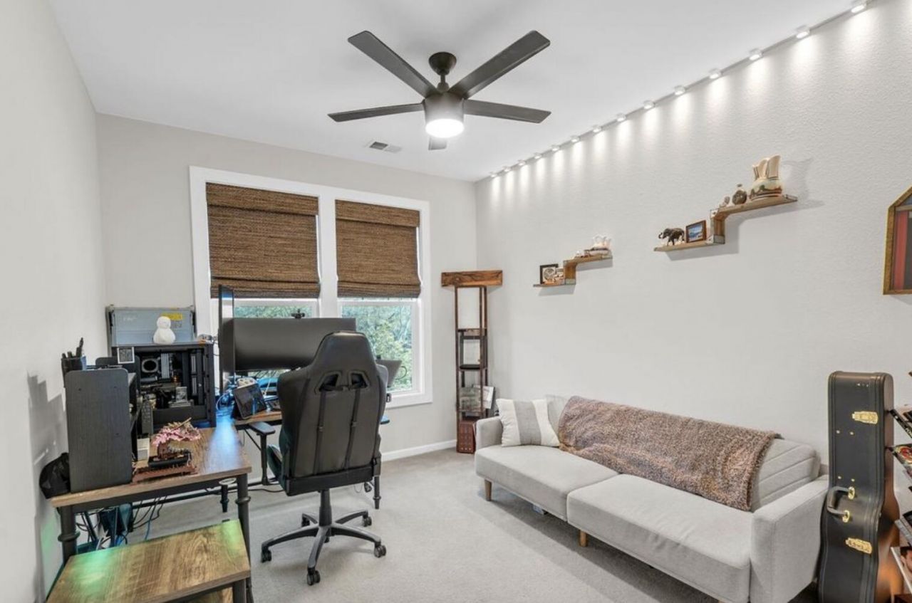 130 River Landing Drive Photo 16