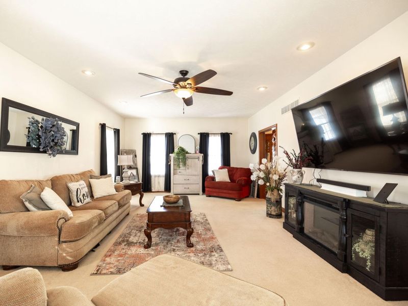 4661 Rosswood Lane, Springfield, OH 45502 Photo 10