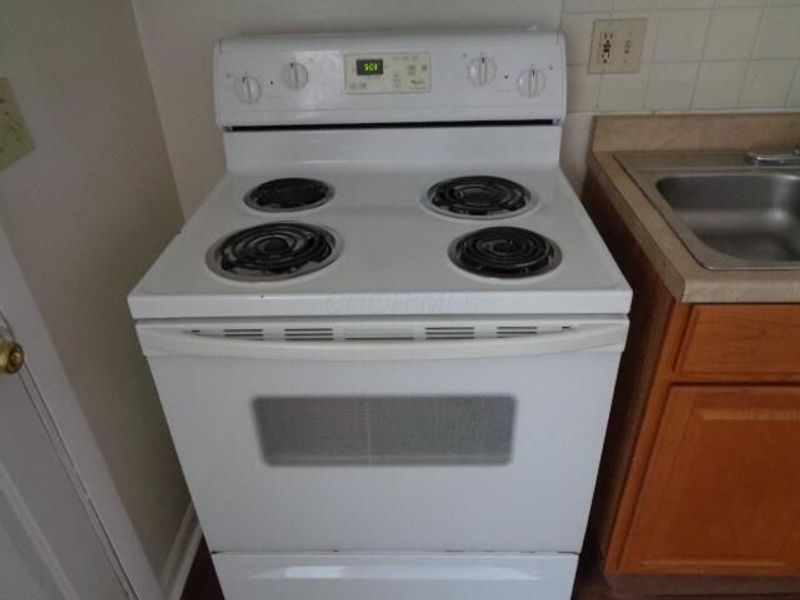 3721 Briggs Road, Columbus, OH 43228 Photo 10