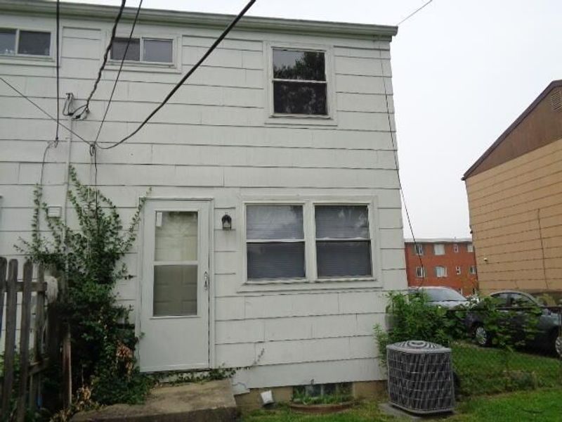 3721 Briggs Road, Columbus, OH 43228 Photo 3