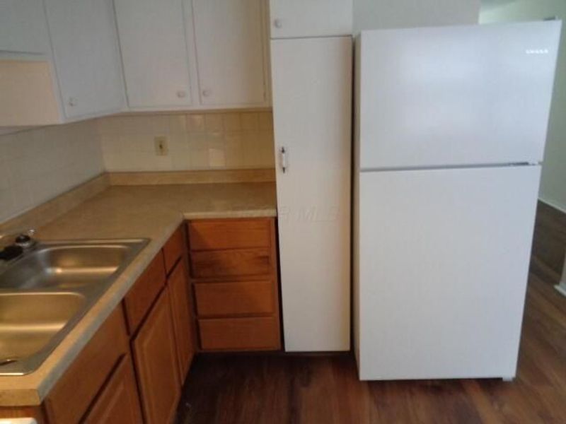 3721 Briggs Road, Columbus, OH 43228 Photo 9