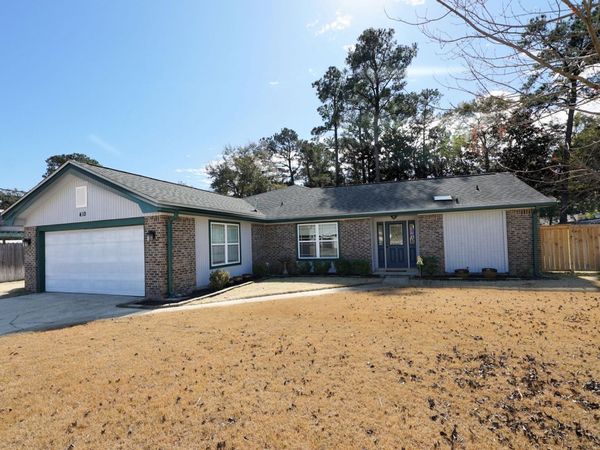 410 Green Oak Lane, Niceville, FL 32578