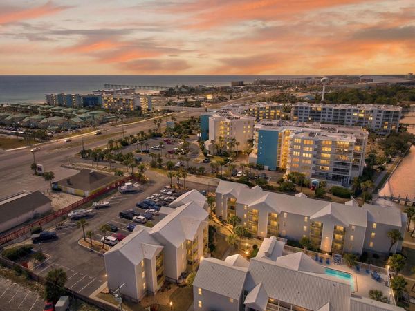 1330 SE Miracle Strip Parkway, Unit 313, Fort Walton Beach, FL 32548