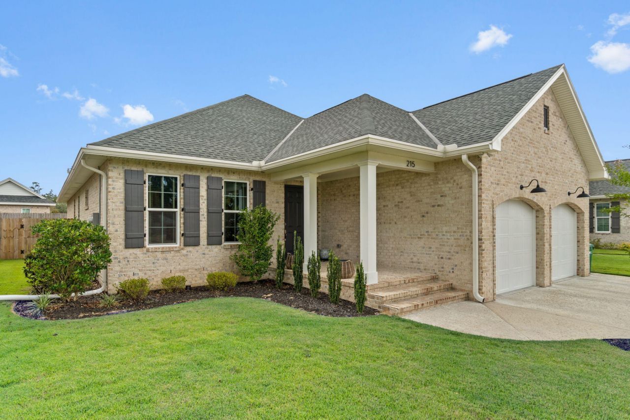 215 Abner Way, Unit Lot 27, Niceville, FL 32578 Main Photo