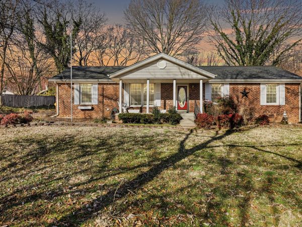 106 Creek Ct, Smyrna, TN 37167