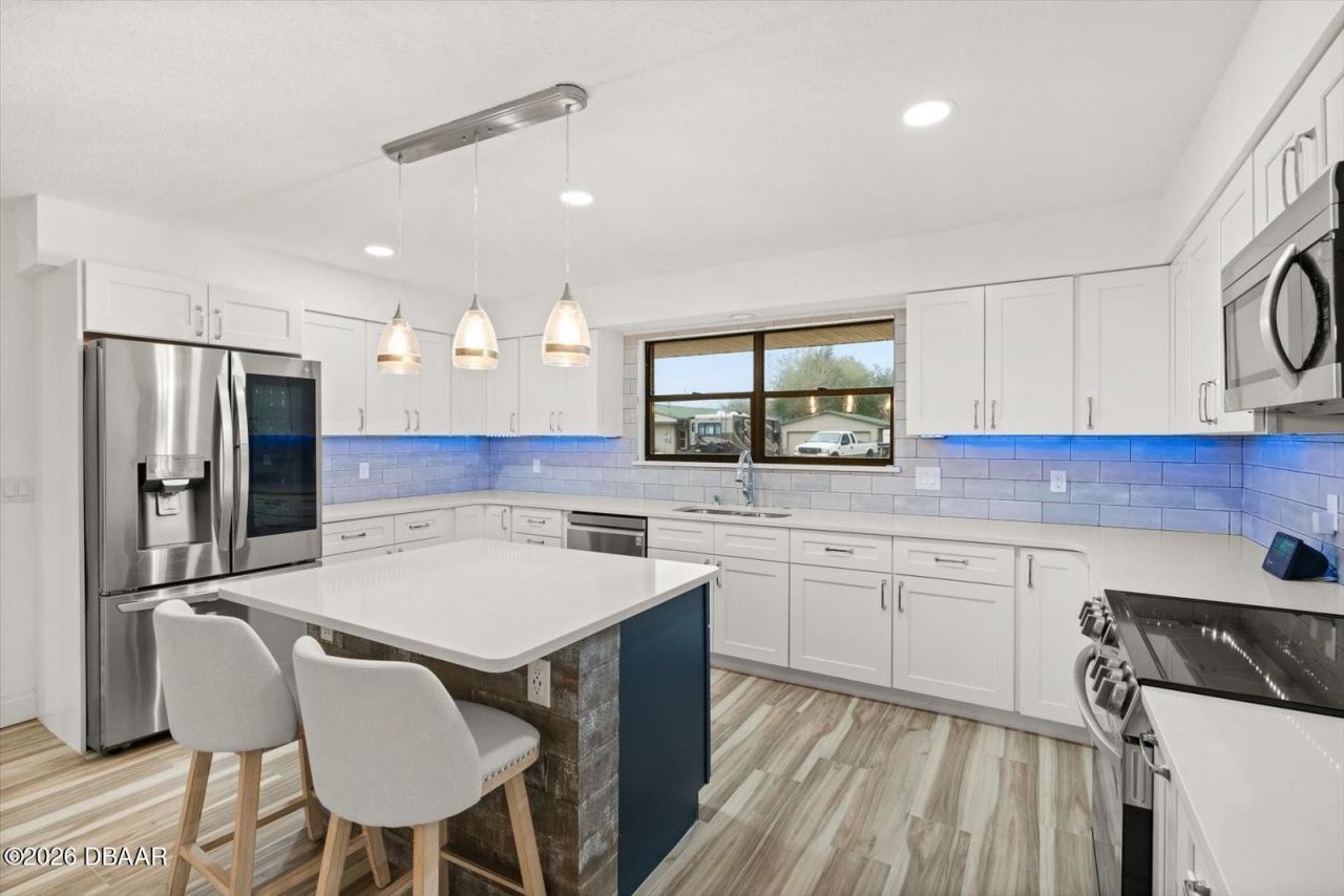 1511 Riveredge Court, Astor, FL 32102 Photo