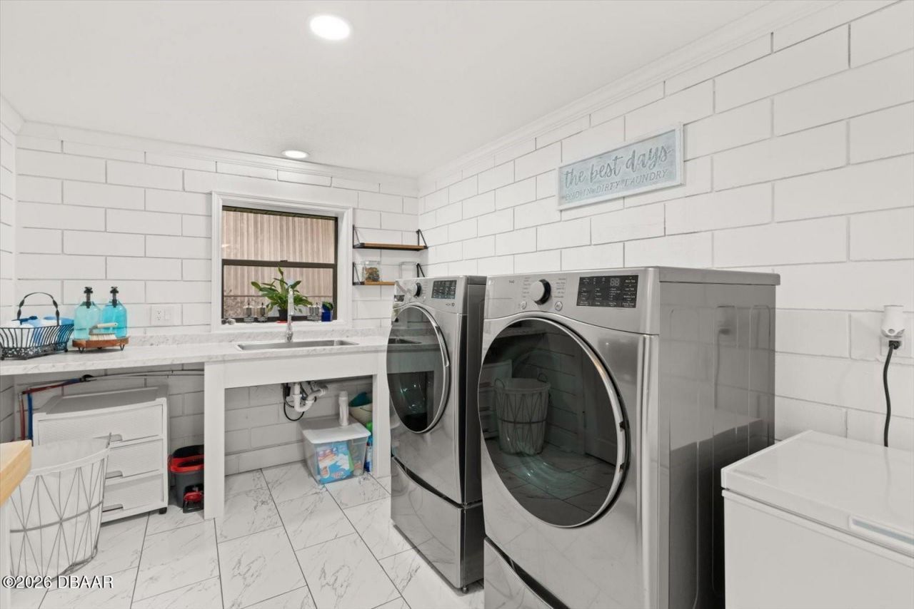 1511 Riveredge Court, Astor, FL 32102 Photo