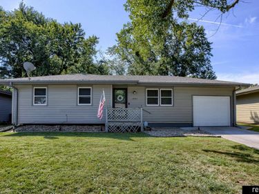 10913 Jones Street, Omaha, NE 68154