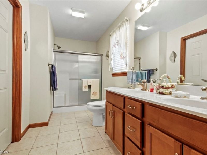 1186 Orchard Bend Drive, Salem, OH 44460 Photo 14