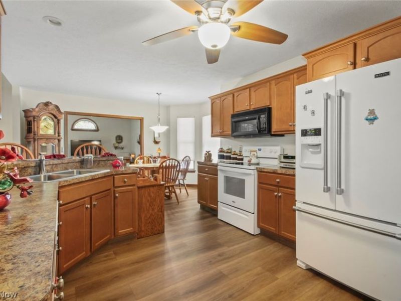 1186 Orchard Bend Drive, Salem, OH 44460 Photo 6