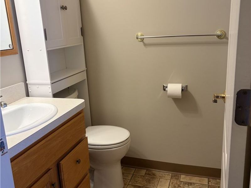 3461 E Prescott Circle, Cuyahoga Falls, OH 44223 Photo 9