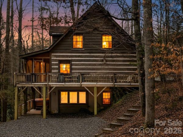 952 & 970 Morgan Hill Road, Black Mountain, NC 28711