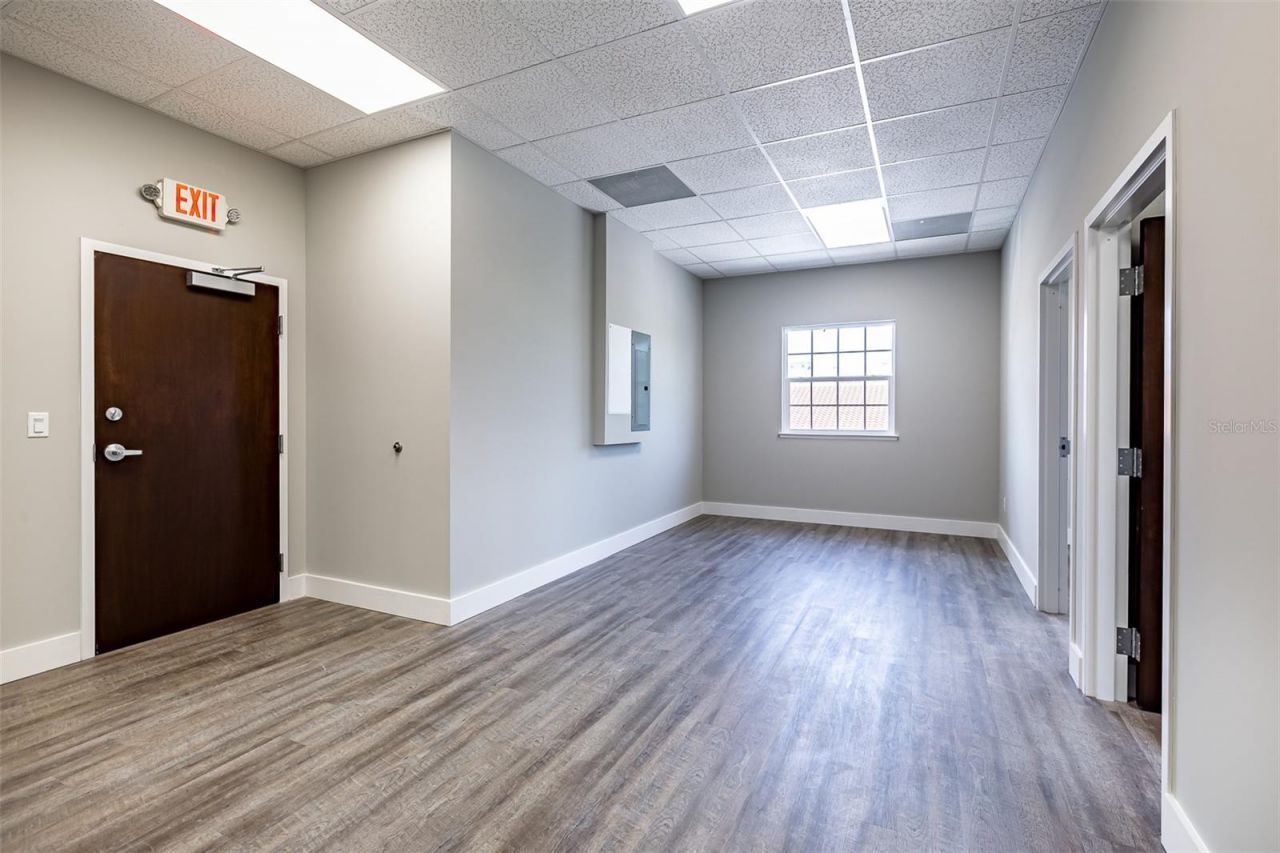 1500 E Venice Avenue, Unit 4F, Venice, FL 34292 Photo