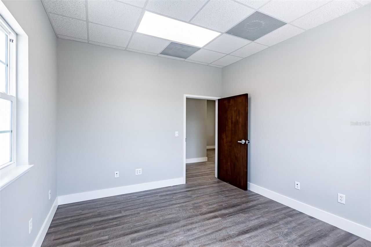 1500 E Venice Avenue, Unit 4F, Venice, FL 34292 Photo