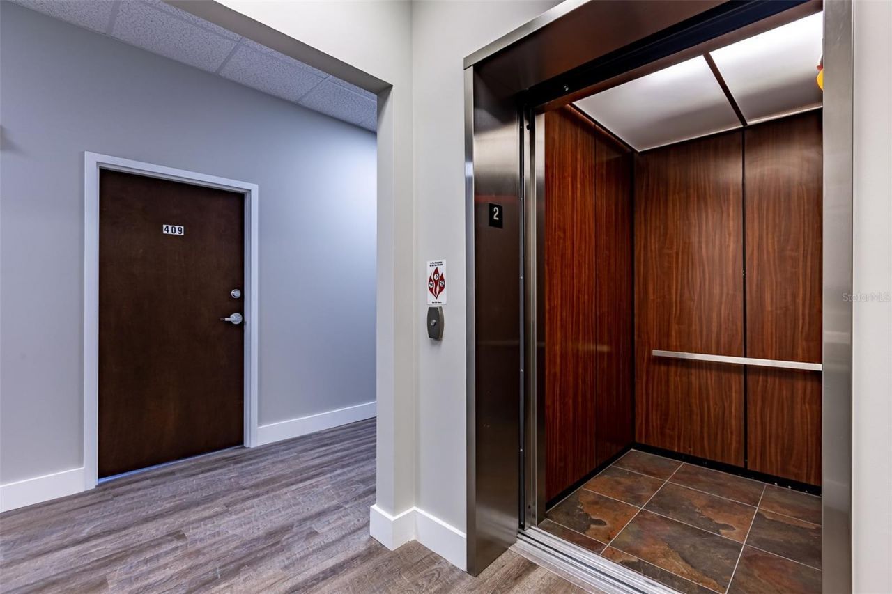 1500 E Venice Avenue, Unit 4F, Venice, FL 34292 Photo