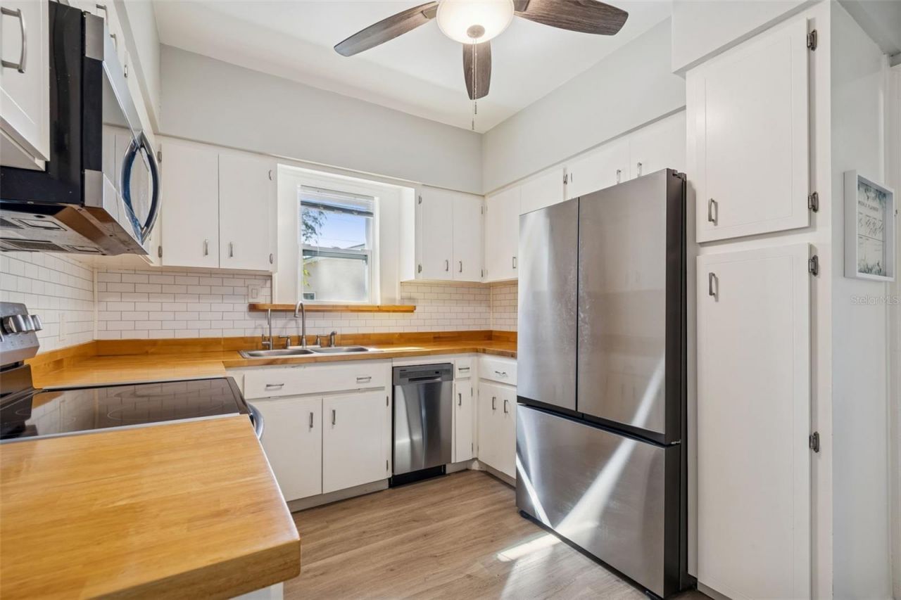 5020 16th Street N, Saint Petersburg, FL 33703 Photo