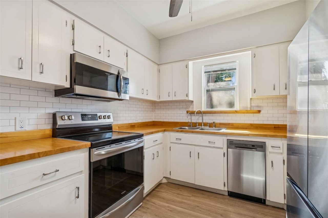 5020 16th Street N, Saint Petersburg, FL 33703 Photo