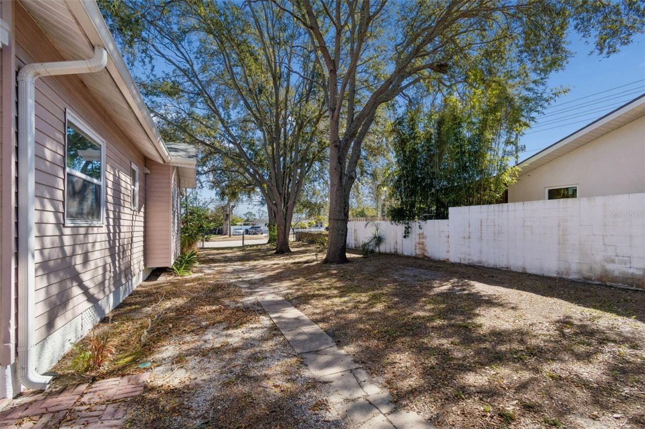 5020 16th Street N, Saint Petersburg, FL 33703 Photo