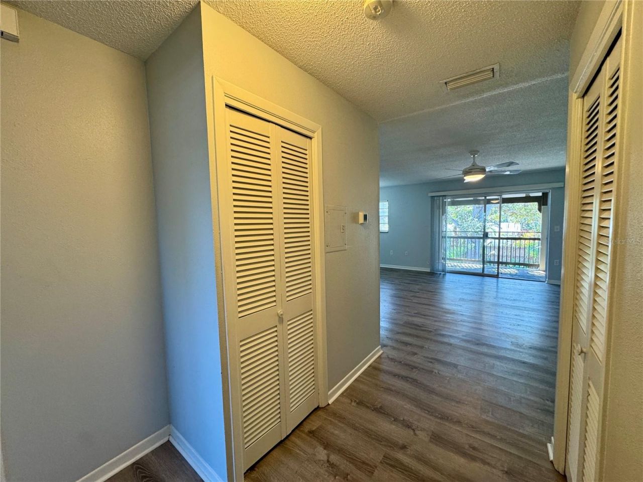 6006 1st Avenue S, Unit 21, Saint Petersburg, FL 33707 Photo