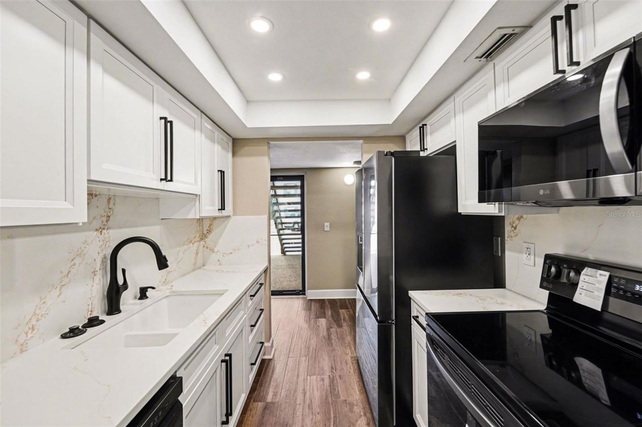 731 115th Avenue N, Unit 1705, Saint Petersburg, FL 33716 Photo