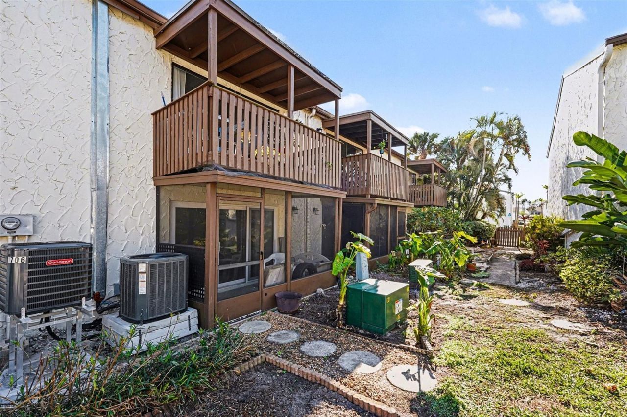 731 115th Avenue N, Unit 1705, Saint Petersburg, FL 33716 Photo