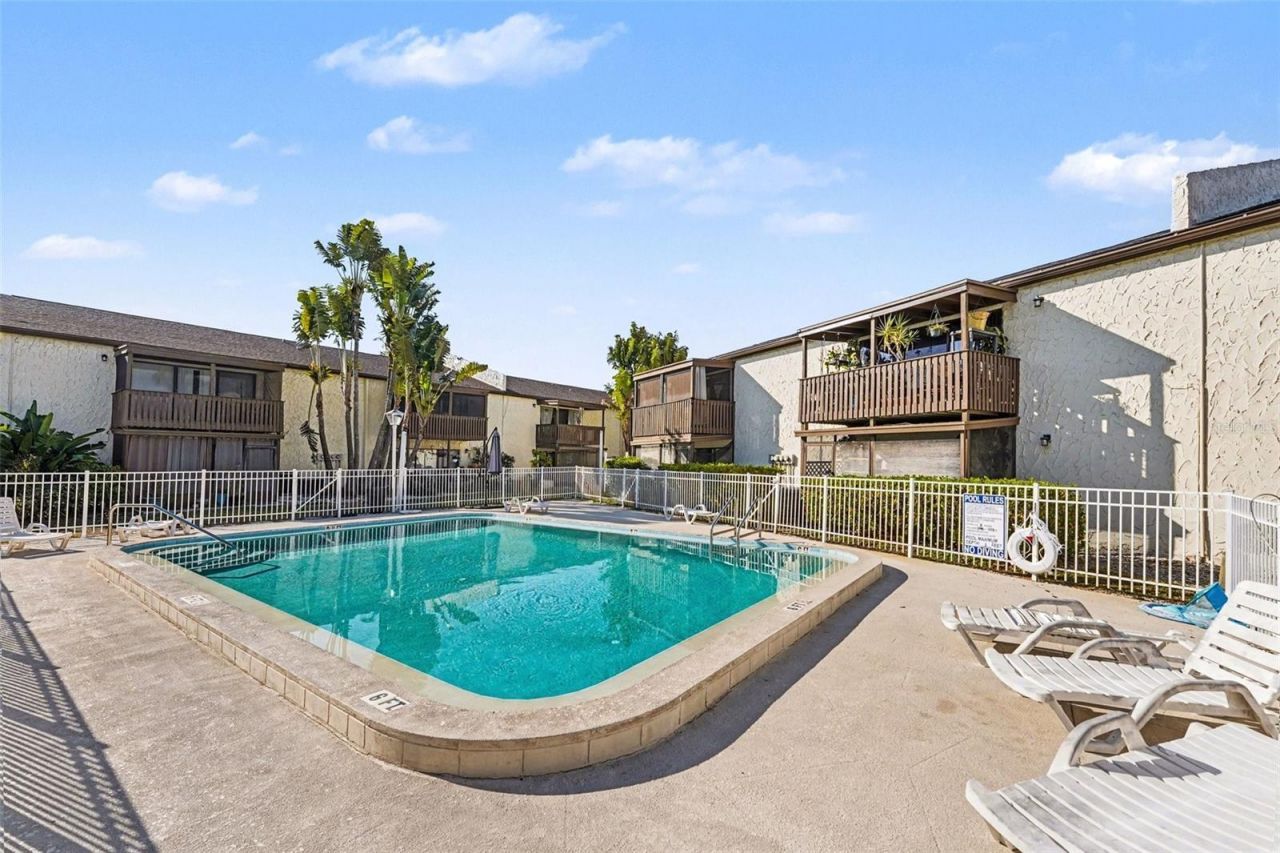 731 115th Avenue N, Unit 1705, Saint Petersburg, FL 33716 Photo