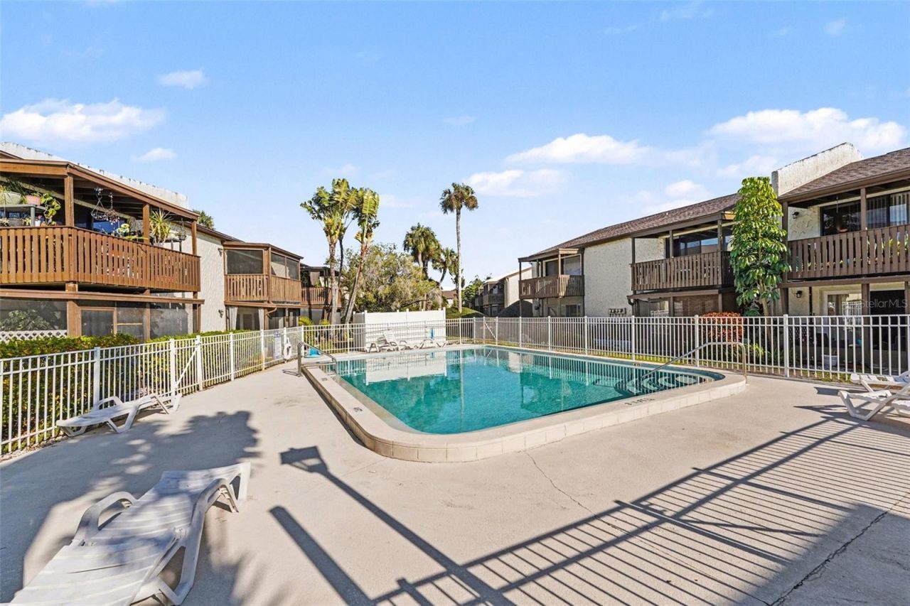 731 115th Avenue N, Unit 1705, Saint Petersburg, FL 33716 Photo