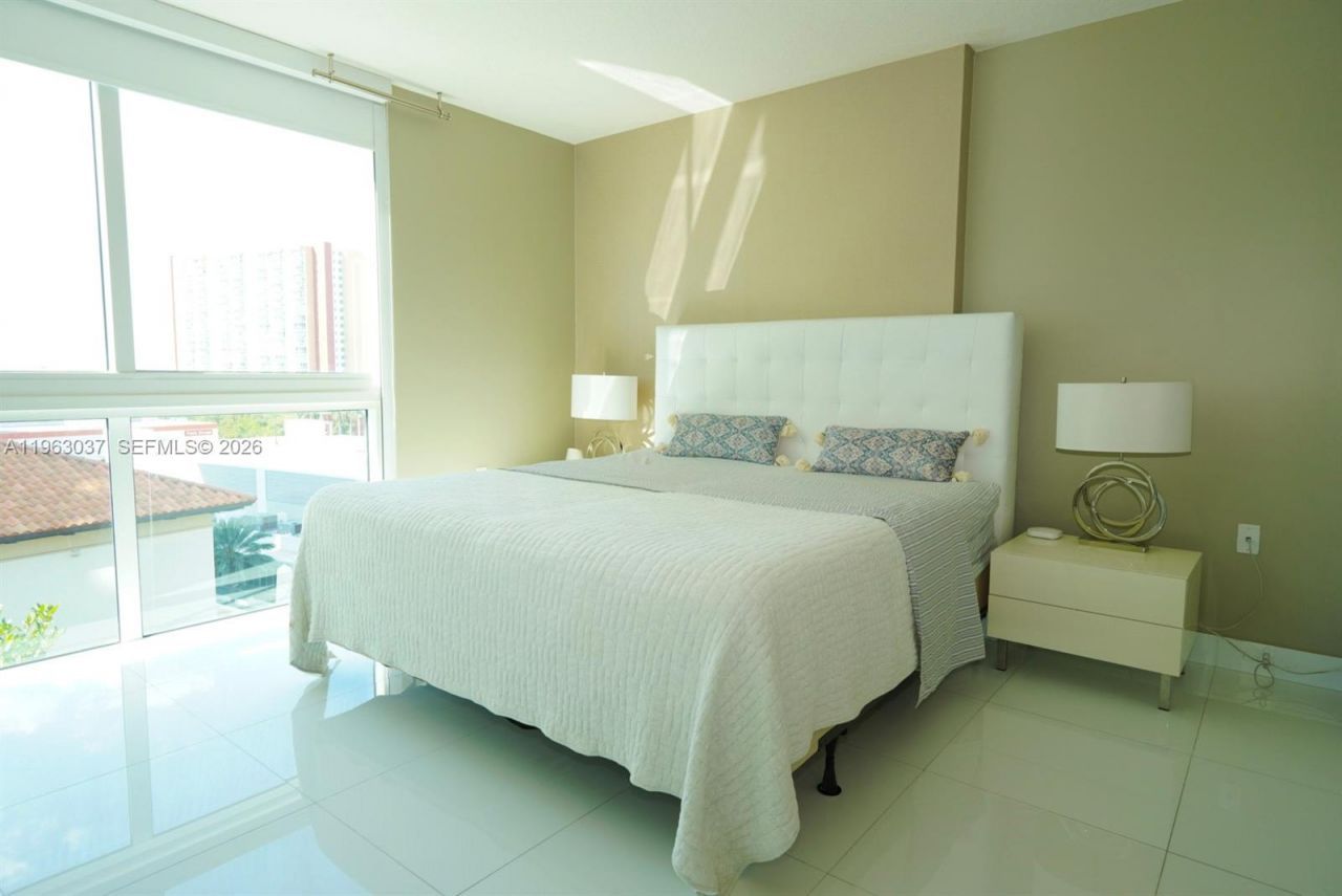 200 Sunny Isles Blvd, Unit 2-803, Sunny Isles Beach, FL 33160 Photo