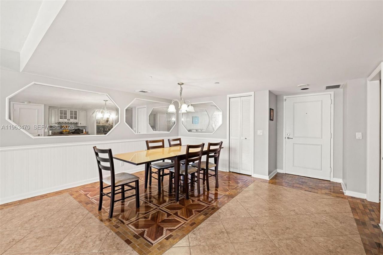 4201 N Ocean Blvd, Unit 208, Boca Raton, FL 33431 Photo