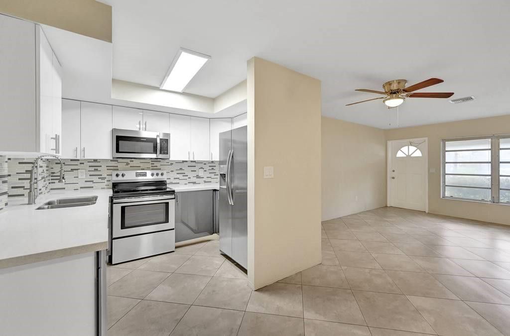 916 NE 18th Street, Fort Lauderdale, FL 33305 Photo