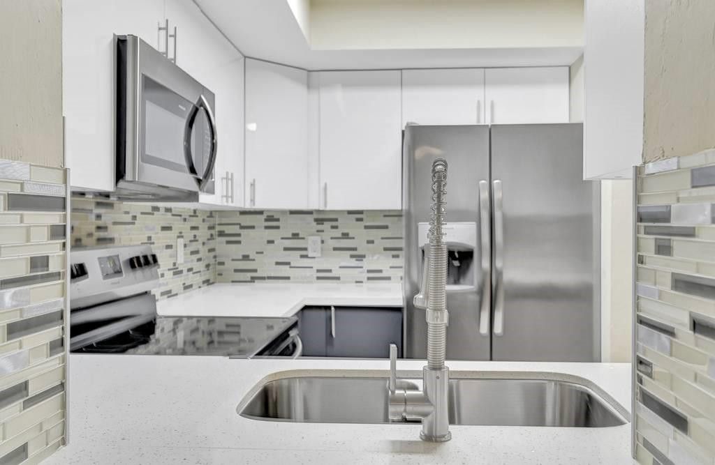 916 NE 18th Street, Fort Lauderdale, FL 33305 Photo