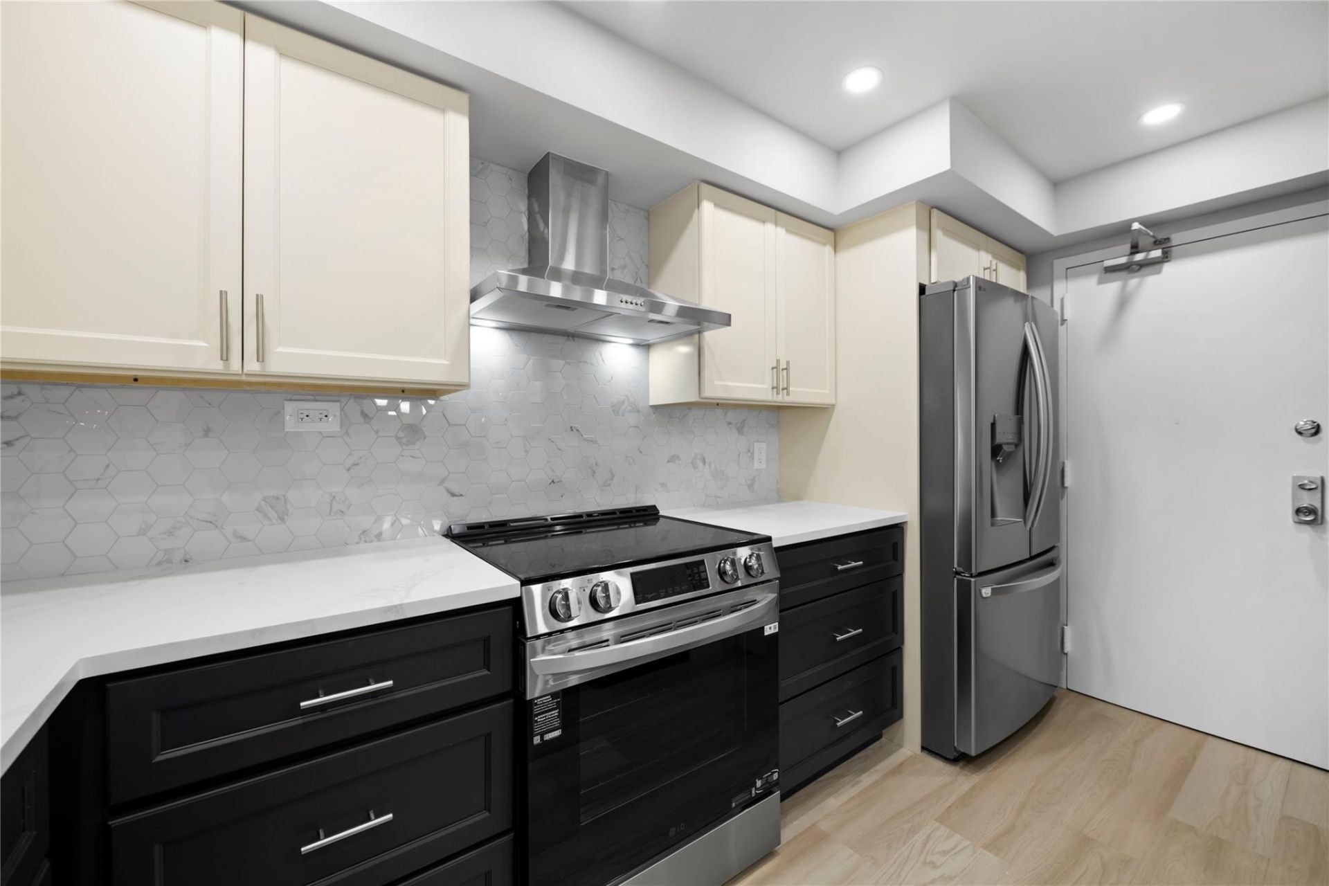 3500 Galt Ocean Drive, Unit 1516, Fort Lauderdale, FL 33308 Photo