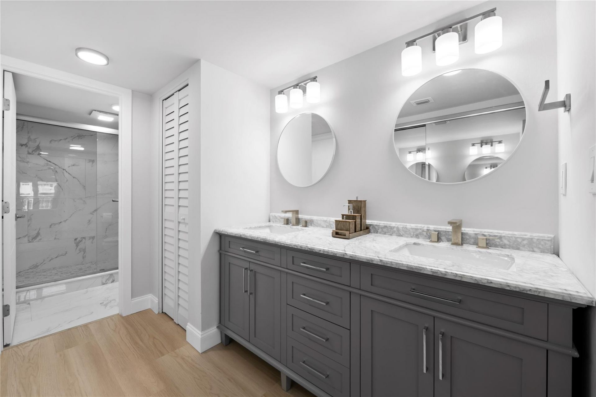 3500 Galt Ocean Drive, Unit 1516, Fort Lauderdale, FL 33308 Photo