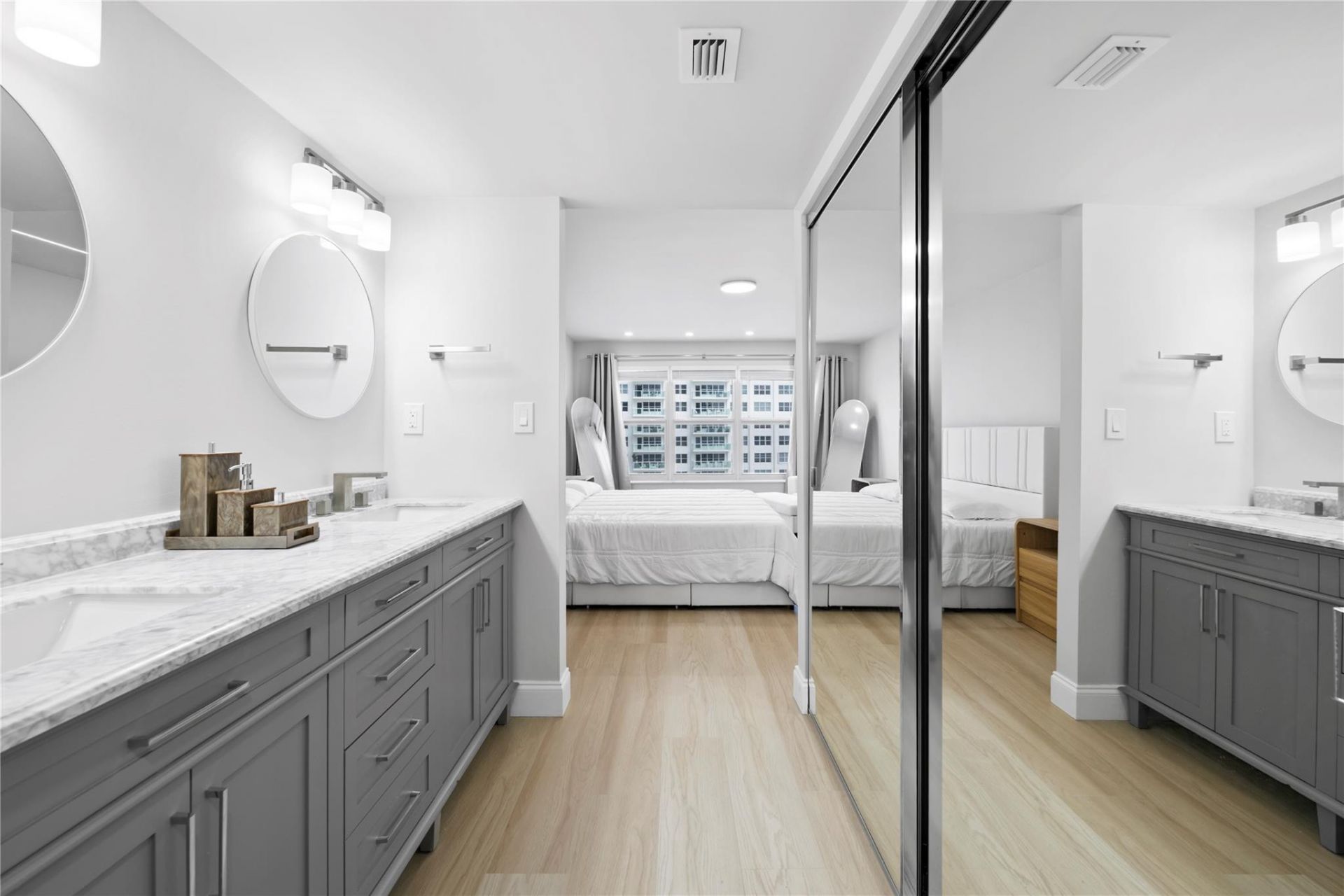 3500 Galt Ocean Drive, Unit 1516, Fort Lauderdale, FL 33308 Photo