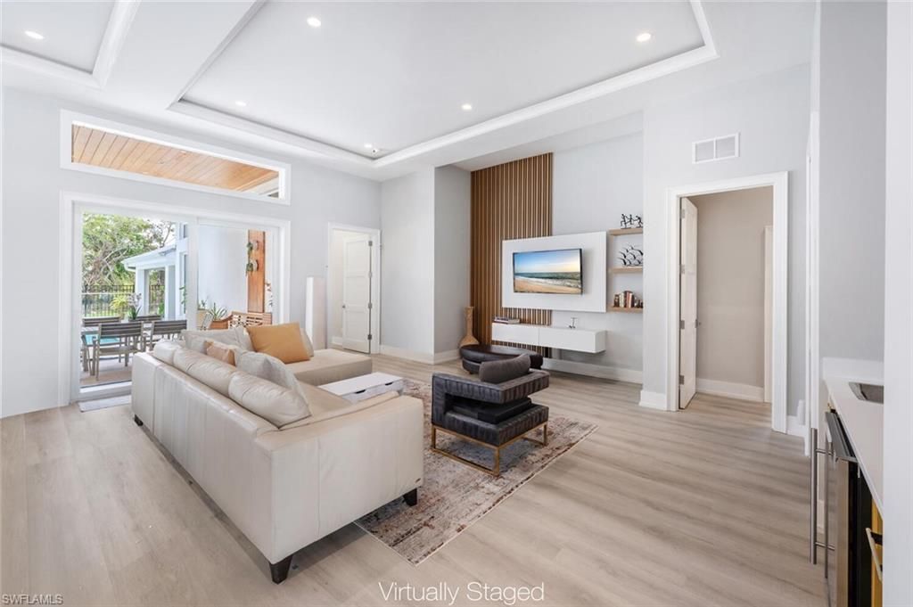 9240 The Ln, Naples, FL 34109 Photo