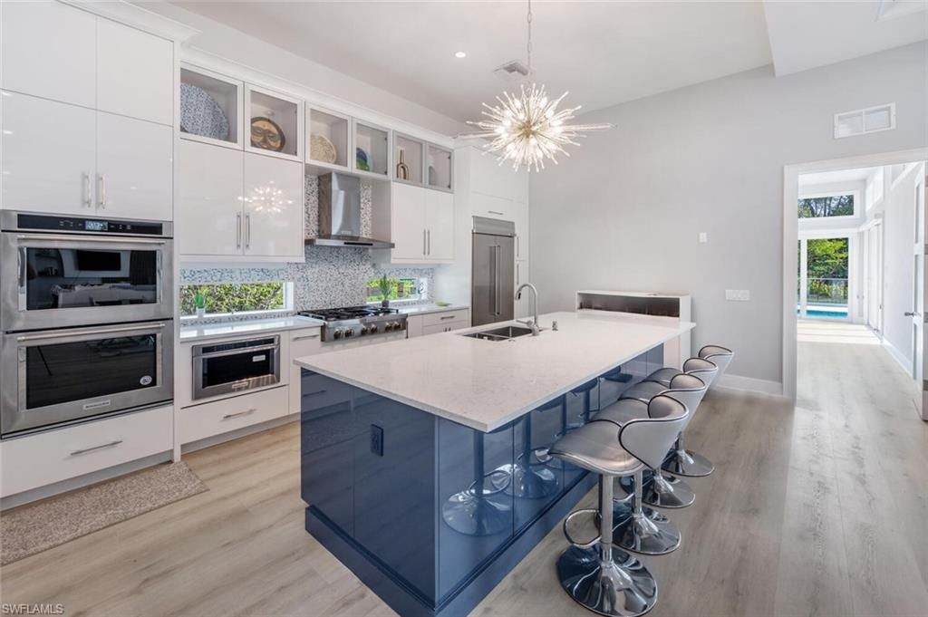 9240 The Ln, Naples, FL 34109 Photo