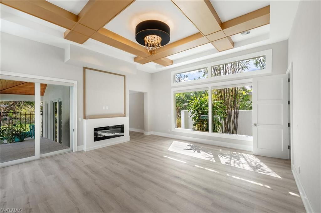 9240 The Ln, Naples, FL 34109 Photo