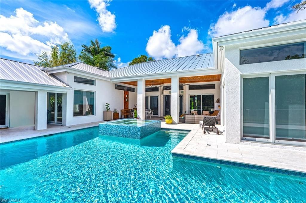 9240 The Ln, Naples, FL 34109 Photo
