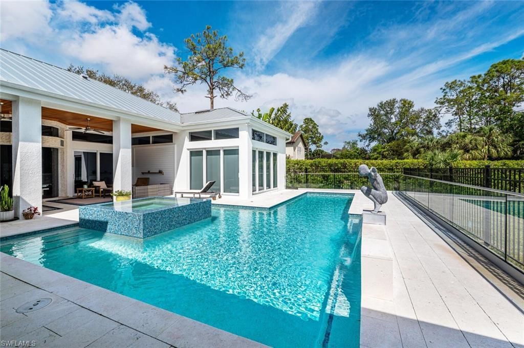9240 The Ln, Naples, FL 34109 Photo