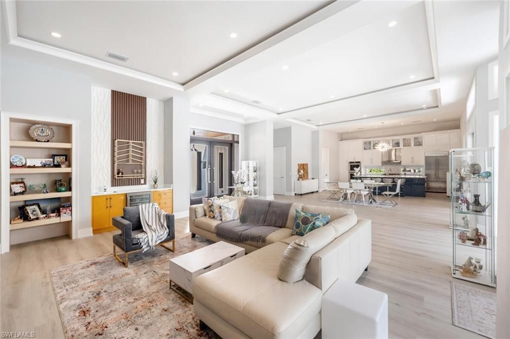 9240 The Ln, Naples, FL 34109 Photo