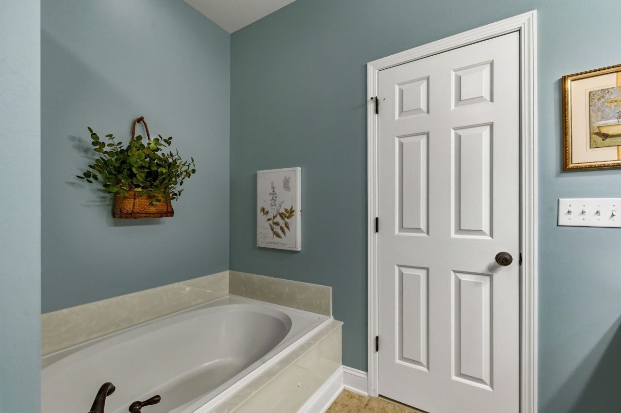 504 Poppi Point Ct.  Photo 18