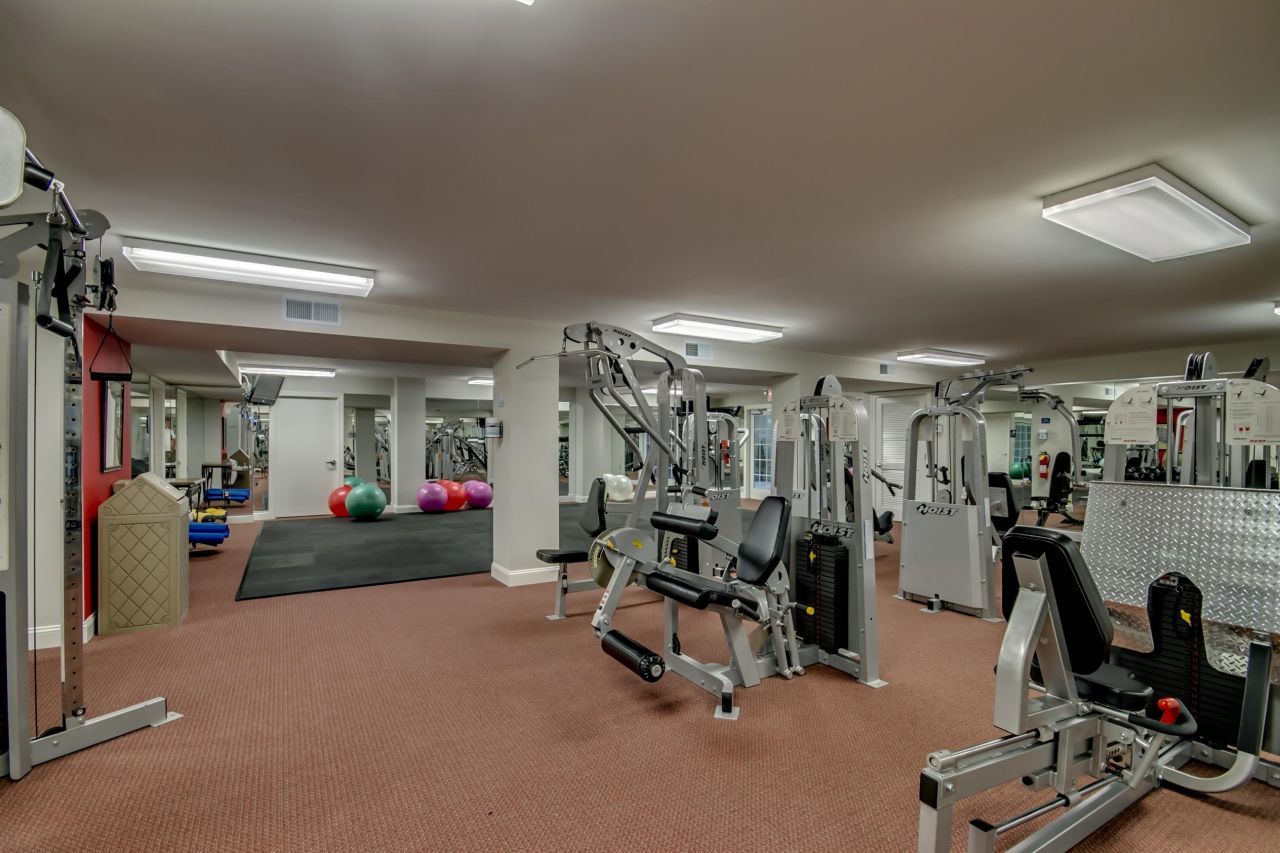 504 Poppi Point Ct.  Photo 44