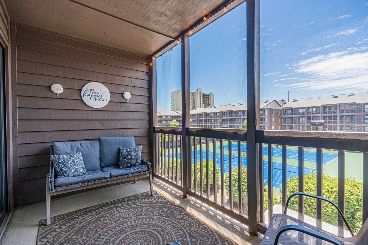 215 3rd Ave. N Photo 12