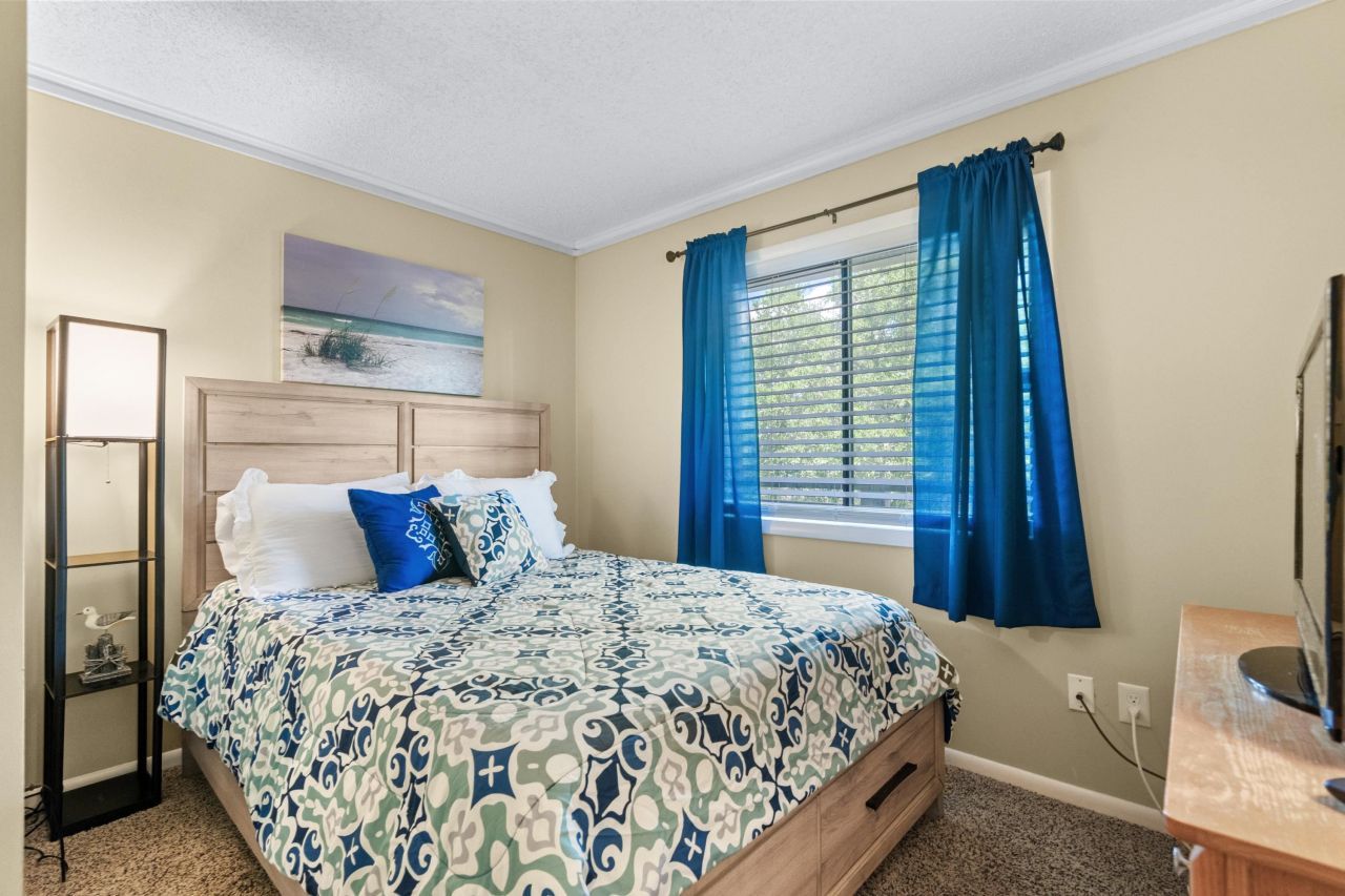 215 3rd Ave. N Photo 22