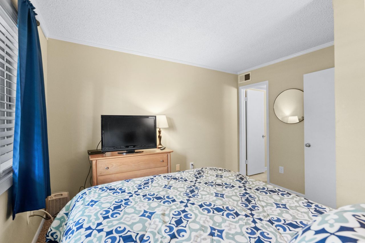 215 3rd Ave. N Photo 23